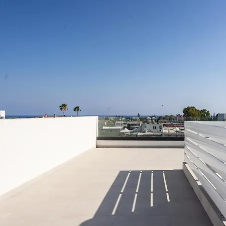 Nissi 4 Bedroom Sea View * 圣纳帕
