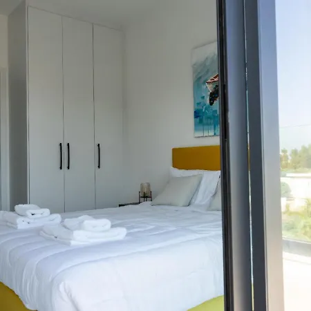 Hotel Nissi 4 Bedroom Sea View *