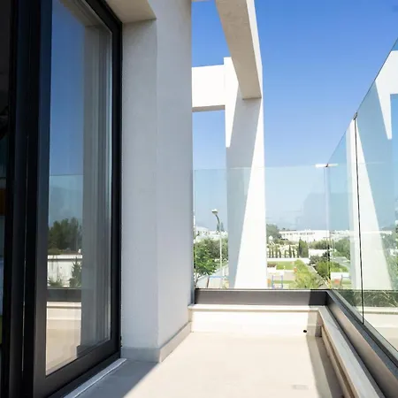 Nissi 4 Bedroom Sea View Villa Agia Napa