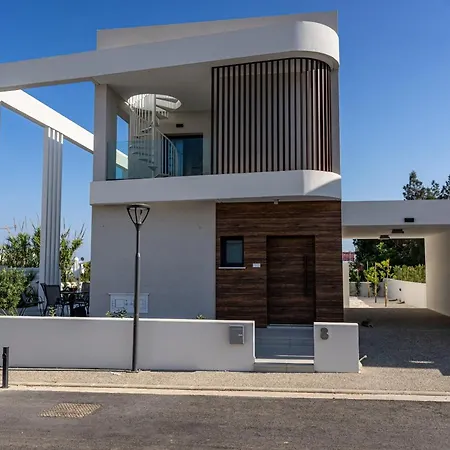 Villa Nissi 4 Bedroom Sea View